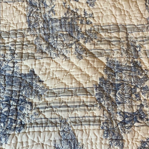 NEW 2 Marinette France Pillow Shams (42 X 42 cm) - Picture 3 of 6